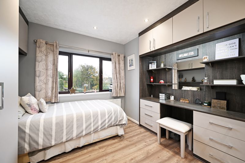 Meadow Head Drive Meadowhead